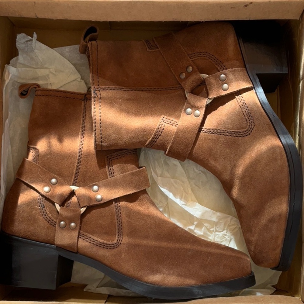 Brit Harness Boot - Picture 5 of 8